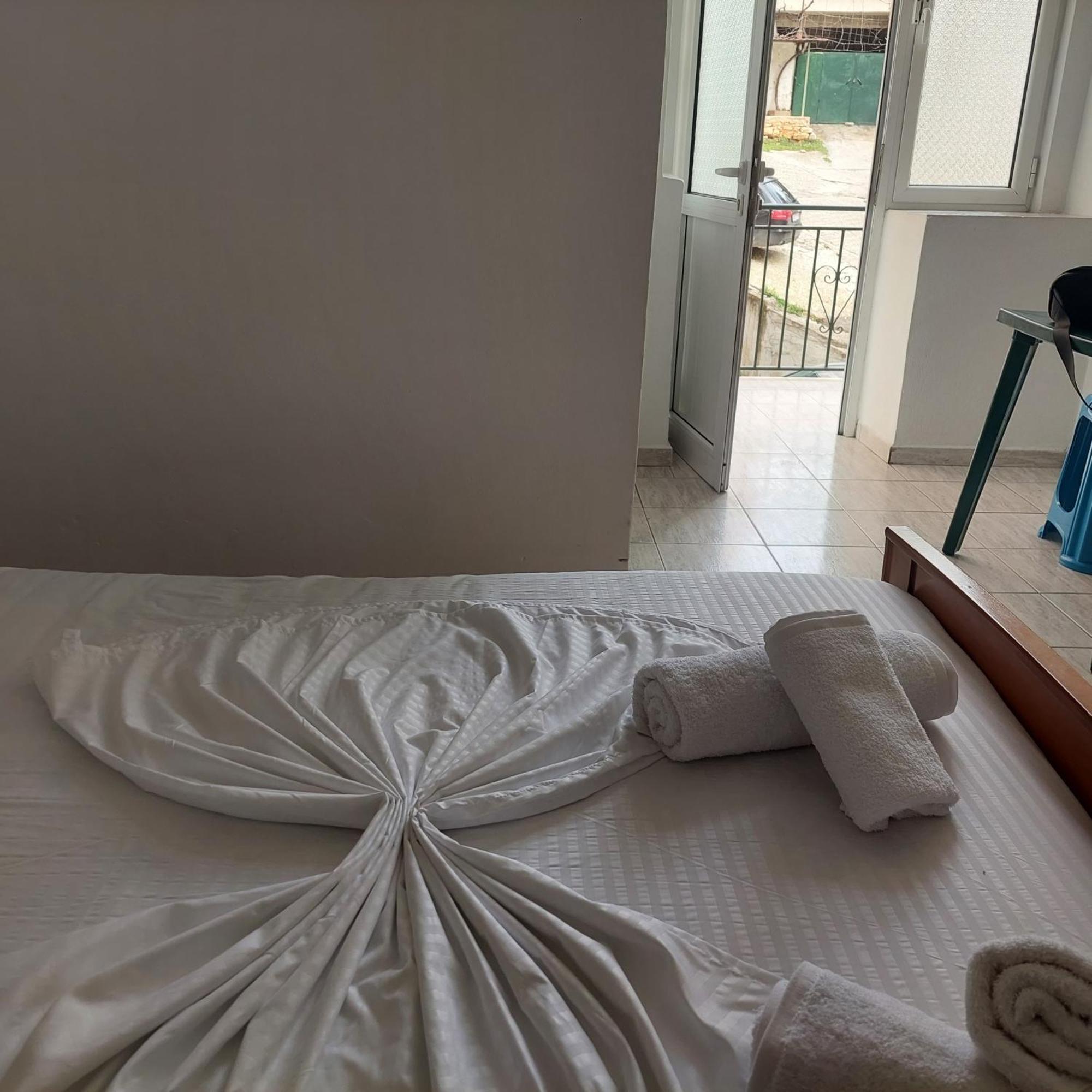 Casa Mia Economy Condos Saranda Extérieur photo