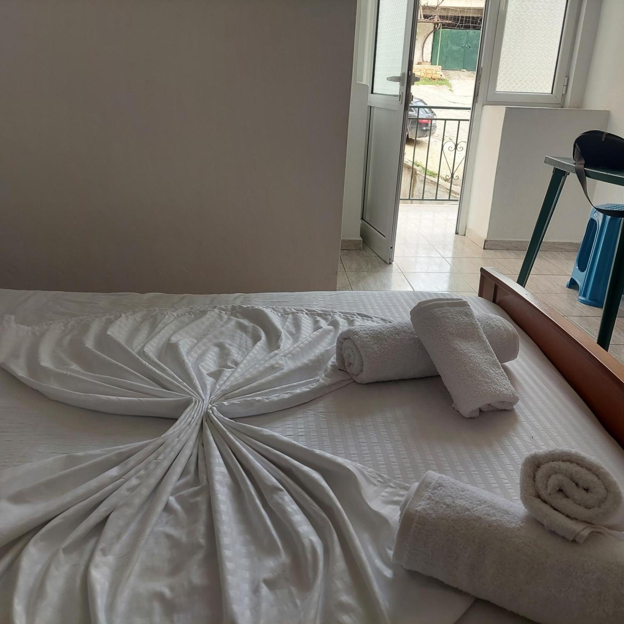 Casa Mia Economy Condos Saranda Extérieur photo